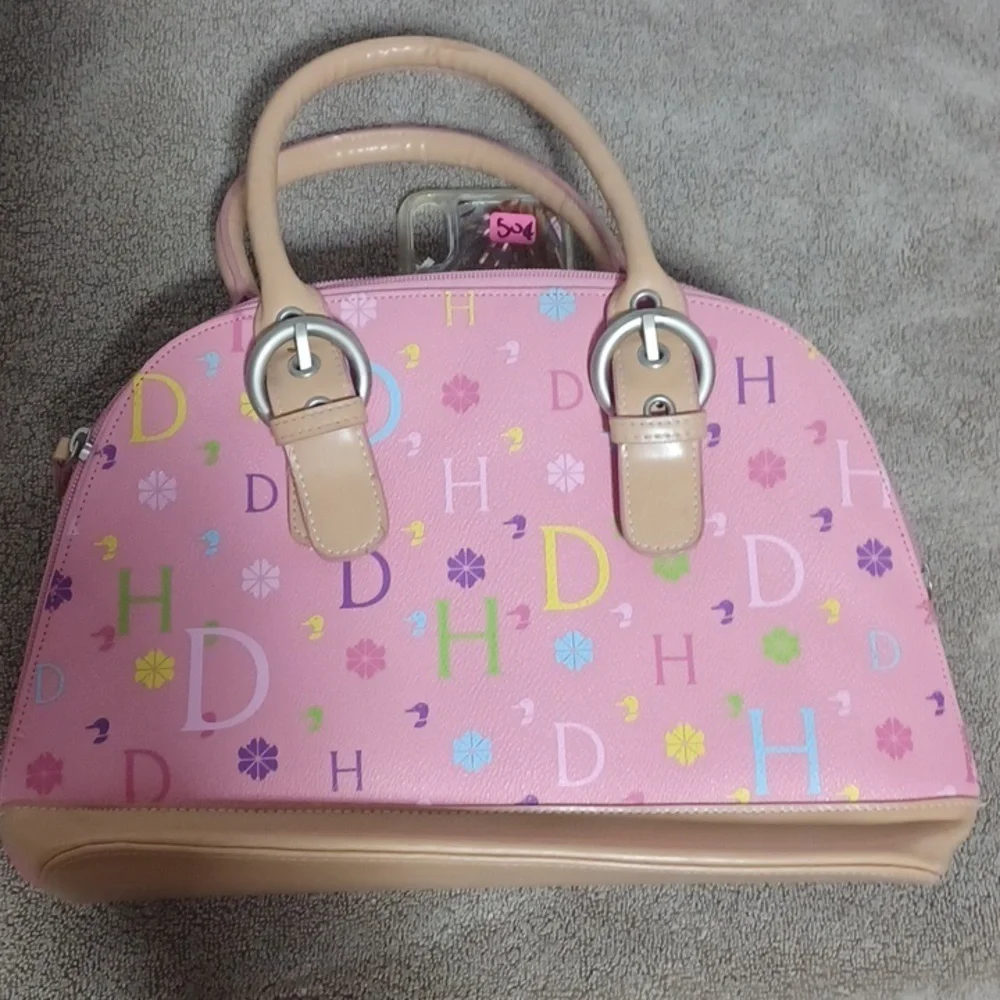 DUCK HEAD BRAND PURSE IN A BEAUTIFUL PINK AND TAN